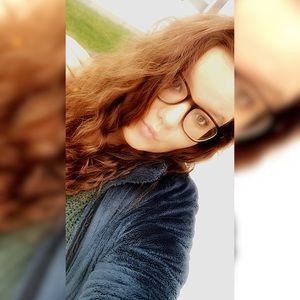 Meet your Posher, Mikayla